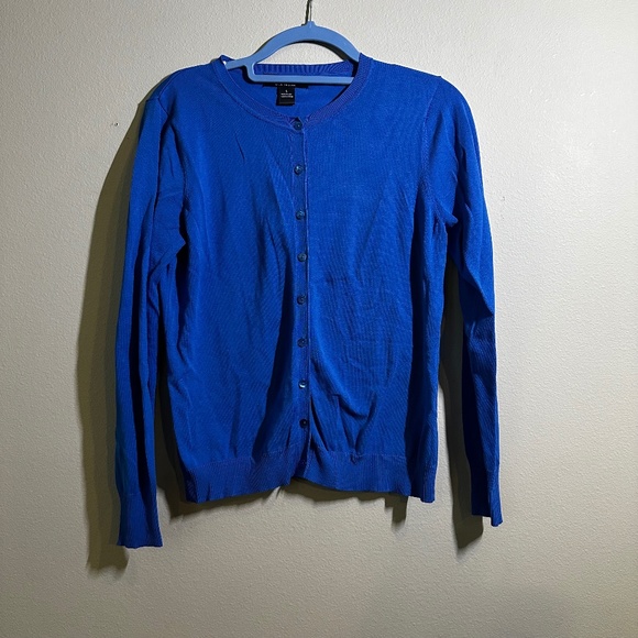 august silk Sweaters - August Silk Blue Long Sleeve Button Up Sweater Size L Silk Blend